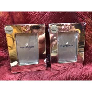 Frames Two Regent Square Silver With Swarovski Crystals in a heart. Red,pink 4x3